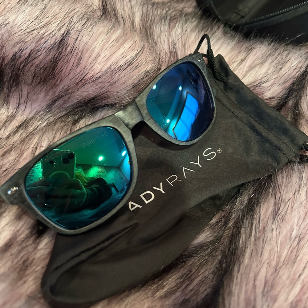 Shady Rays Polarized Sun glasses